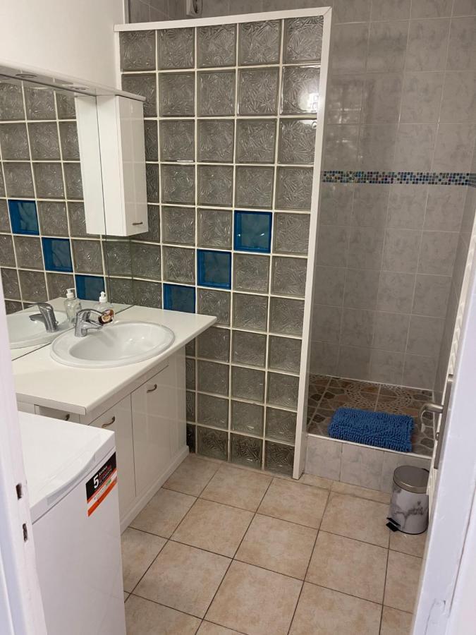 Moderne T2 Cassis Plein Centre Climatise - 200 M Du Port Apartman Kültér fotó